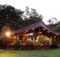 Trinity Beach Palace - Holiday Byron Bay