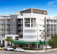 Chino Hotel - Holiday Byron Bay