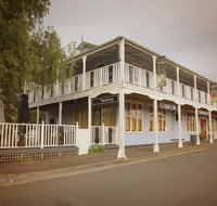 Mole Creek Guest House - Holiday Byron Bay