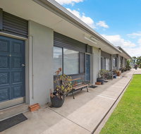 Hamilton Lakeside Motel - Holiday Byron Bay