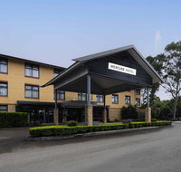 Mercure Sydney Blacktown - Holiday Byron Bay
