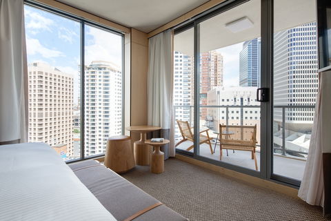 Zara Tower Serviced Apartments - Holiday Byron Bay 1
