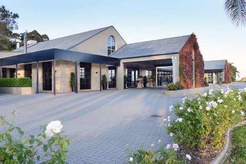 Powerhouse Hotel Tamworth by Rydges - Holiday Byron Bay 1