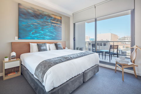Zara Tower Serviced Apartments - Holiday Byron Bay 13
