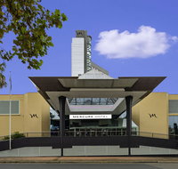 Mercure Sydney Bankstown - Holiday Byron Bay
