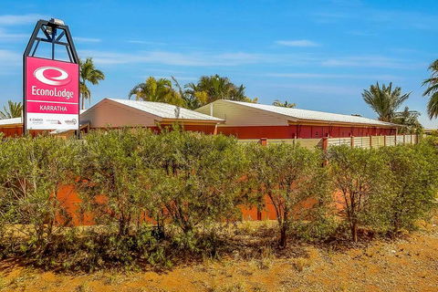 Econo Lodge Karratha - Holiday Byron Bay 2