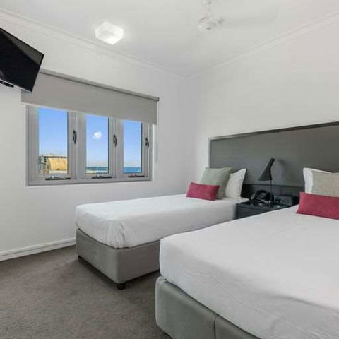 H On Mitchell Apartment Hotel - Holiday Byron Bay 4