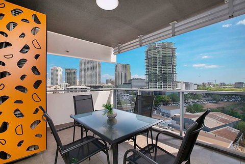 Ramada Suites Zen Quarter Darwin - Holiday Byron Bay 13