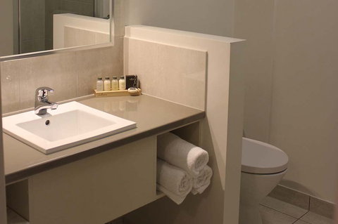 Swan Hill Resort - Holiday Byron Bay 1