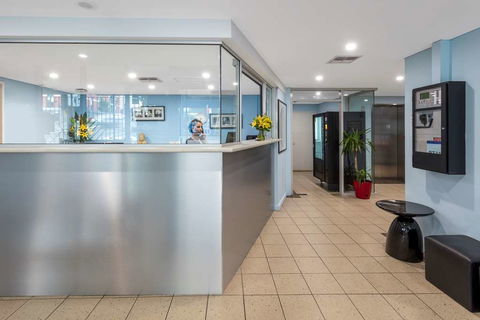 Nesuto Chippendale Sydney Apt Hotel - Holiday Byron Bay 1