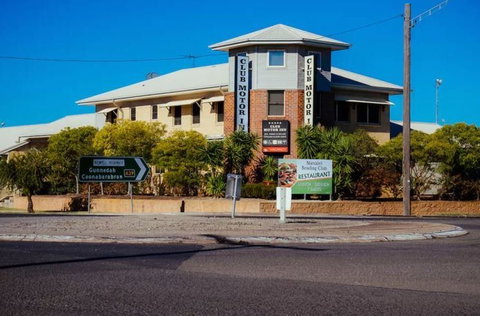 MAS Country Club Motor Inn - Holiday Byron Bay 0