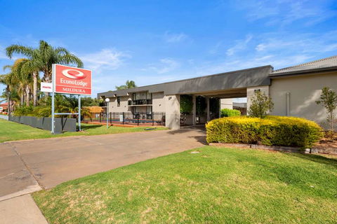 Econo Lodge All Seasons Mildura - Holiday Byron Bay 1