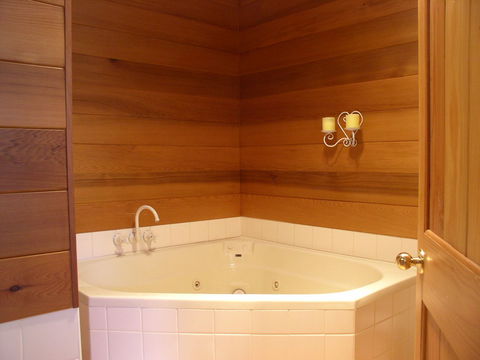 Kemeys Mountain Hideaway - Holiday Byron Bay 2