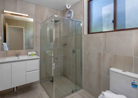 Econo Lodge Lilydale - Holiday Byron Bay 2