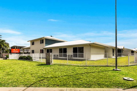 Econo Lodge Beachside - Holiday Byron Bay 0