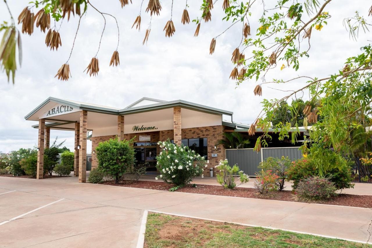 Mount Isa QLD Holiday Byron Bay