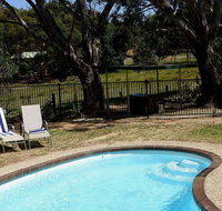 Golden Heritage Motor Inn  Cottages - Holiday Byron Bay