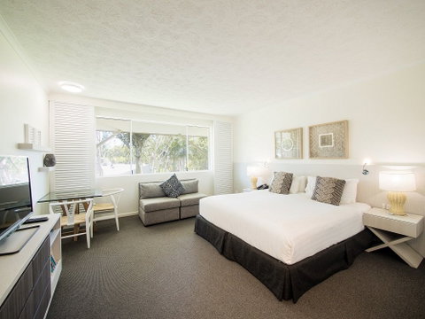 Oaks Oasis, Caloundra - Holiday Byron Bay 2