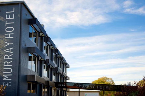 The Murray Hotel - Holiday Byron Bay 2