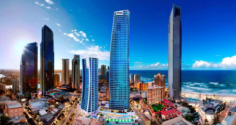 Hilton Surfers Paradise Hotel - Holiday Byron Bay 0