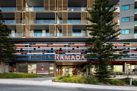 Ramada VetroBlu Scarborough Beach - Holiday Byron Bay 0