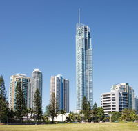 Q1 Resort  Spa - Holiday Byron Bay