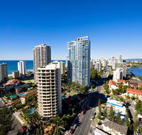Wyndham Surfers Paradise Resort - Holiday Byron Bay