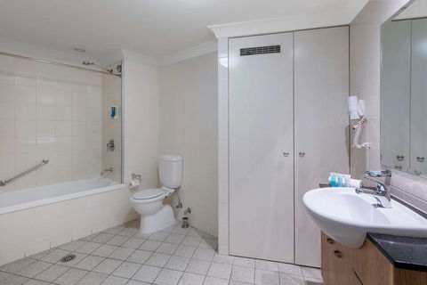Nesuto Canberra Apartment Hotel - Holiday Byron Bay 5