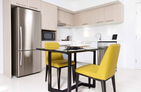 Riviera Mackay - Holiday Byron Bay 1
