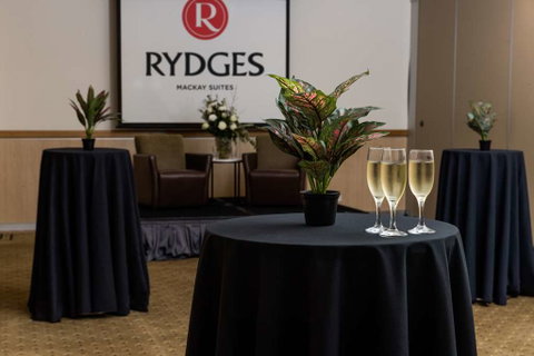 Rydges Mackay Suites - Holiday Byron Bay 6