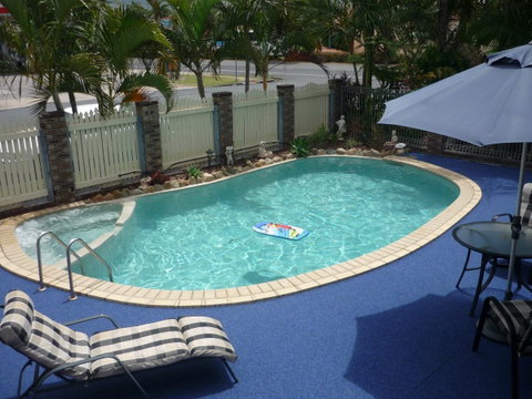 Lantern Motor Inn - Holiday Byron Bay 2