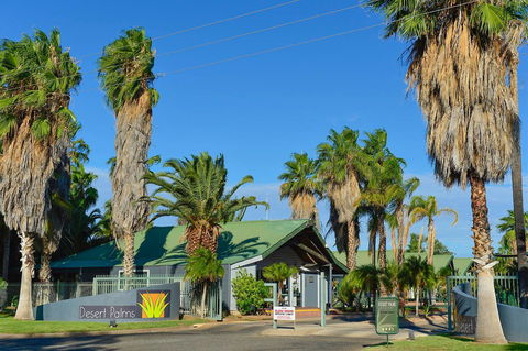 Desert Palms Alice Springs - Holiday Byron Bay 1