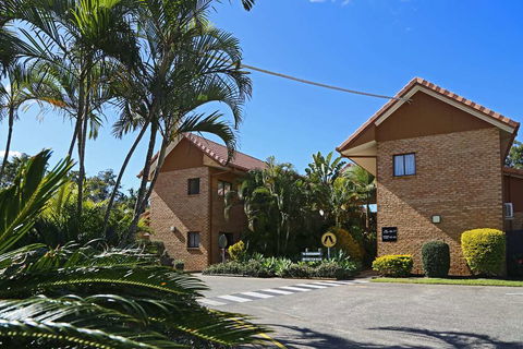 Quality Hotel Robertson Gardens - Holiday Byron Bay 0