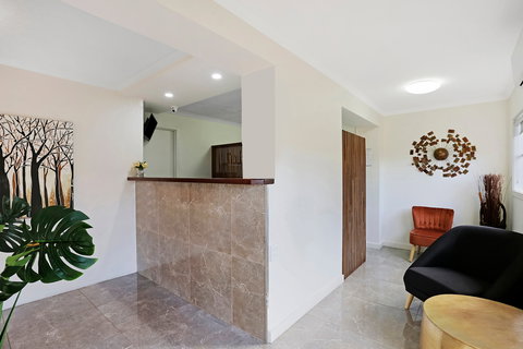 Tudor Motor Inn - Holiday Byron Bay 2