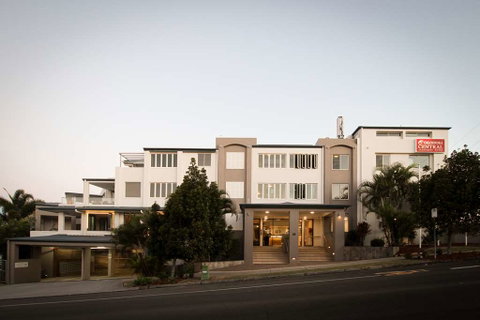 Caloundra Central Apartment Hotel - Holiday Byron Bay 0