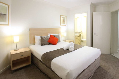 Caloundra Central Apartment Hotel - Holiday Byron Bay 4