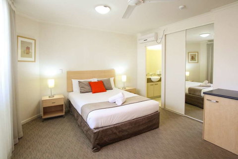 Caloundra Central Apartment Hotel - Holiday Byron Bay 13