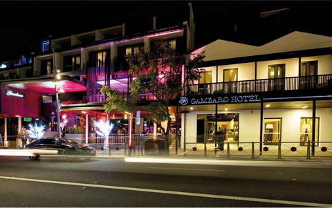 Gambaro Hotel - Holiday Byron Bay 0