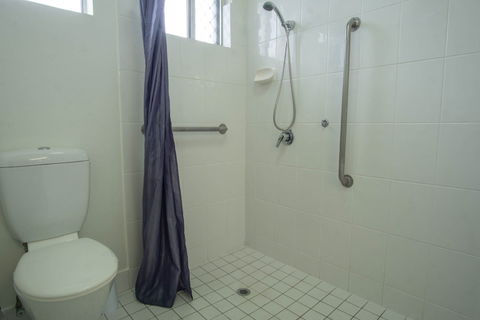 Acacia Motor Inn - Holiday Byron Bay 2