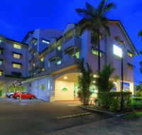 Cairns Sheridan Hotel - Holiday Byron Bay