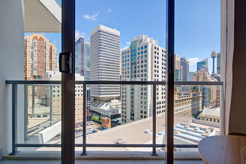 Zara Tower Serviced Apartments - Holiday Byron Bay 2