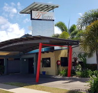 Ayr Traveller's Motel - Holiday Byron Bay
