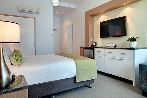 Walkers Arms Hotel - Holiday Byron Bay 1