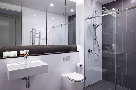 Knightsbridge Canberra - Holiday Byron Bay 10