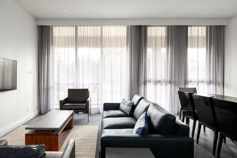 Knightsbridge Canberra - Holiday Byron Bay 13