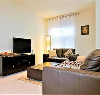 Accommodate Canberra - Trieste - Holiday Byron Bay