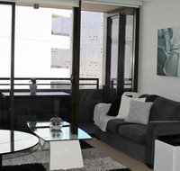 Modern Executive AptBarton1BRWiFiGymSecure ParkingCanberra - Holiday Byron Bay