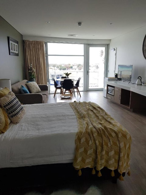 Ocean View Luxury Apartment & Suite - Holiday Byron Bay 4