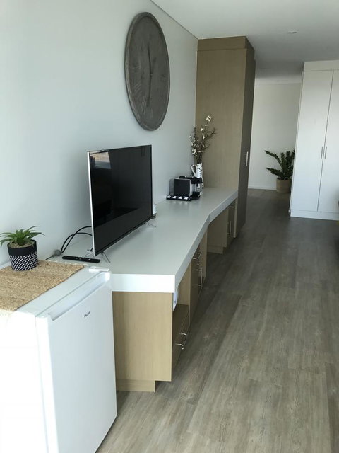 Ocean View Luxury Apartment & Suite - Holiday Byron Bay 31