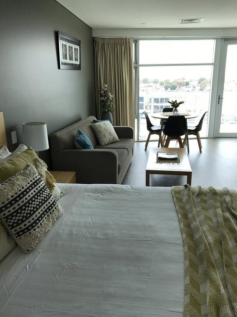 Ocean View Luxury Apartment & Suite - Holiday Byron Bay 12